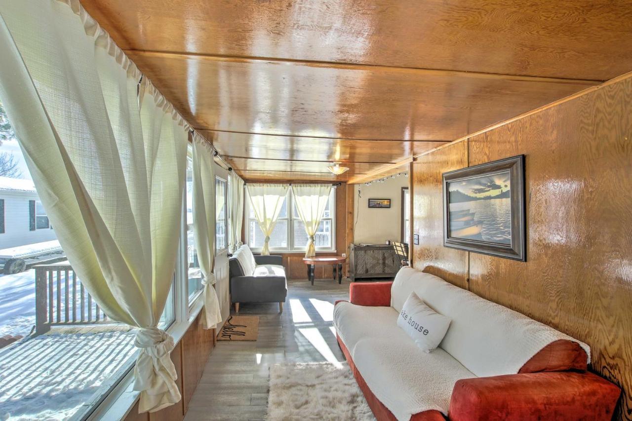 Quaint And Pet-Friendly Cabin On Shawano Lake! Εξωτερικό φωτογραφία