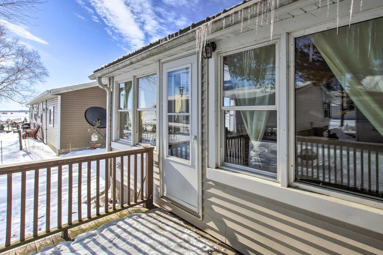 Quaint And Pet-Friendly Cabin On Shawano Lake! Εξωτερικό φωτογραφία